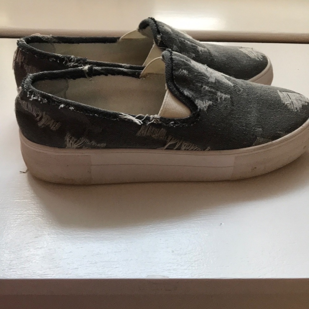 Platform Slipons - Picture 4 of 4